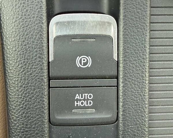 Коричневий Фольксваген Пассат, об'ємом двигуна 1.6 л та пробігом 200 тис. км за 13900 $, фото 57 на Automoto.ua