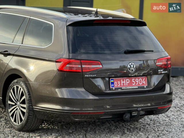 Коричневий Фольксваген Пассат, об'ємом двигуна 1.6 л та пробігом 200 тис. км за 13900 $, фото 17 на Automoto.ua
