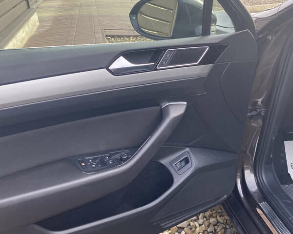 Коричневий Фольксваген Пассат, об'ємом двигуна 1.97 л та пробігом 223 тис. км за 15800 $, фото 7 на Automoto.ua