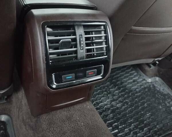 Коричневый Фольксваген Пассат, объемом двигателя 2 л и пробегом 286 тыс. км за 14700 $, фото 32 на Automoto.ua