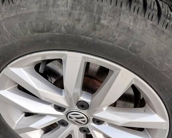 Коричневый Фольксваген Пассат, объемом двигателя 1.6 л и пробегом 284 тыс. км за 12300 $, фото 16 на Automoto.ua