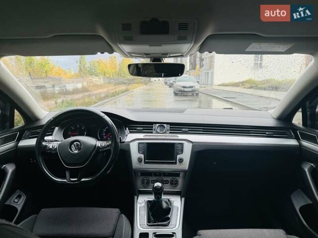 Коричневый Фольксваген Пассат, объемом двигателя 1.6 л и пробегом 333 тыс. км за 10900 $, фото 7 на Automoto.ua