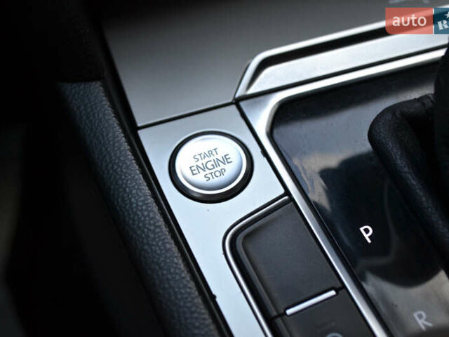 Коричневый Фольксваген Пассат, объемом двигателя 1.97 л и пробегом 295 тыс. км за 13500 $, фото 20 на Automoto.ua