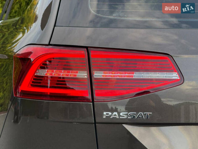 Коричневий Фольксваген Пассат, об'ємом двигуна 1.6 л та пробігом 200 тис. км за 14900 $, фото 27 на Automoto.ua