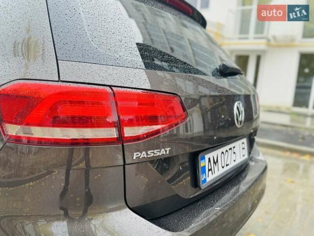 Коричневый Фольксваген Пассат, объемом двигателя 1.6 л и пробегом 333 тыс. км за 10900 $, фото 6 на Automoto.ua