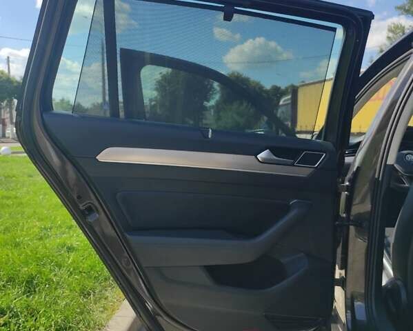 Коричневый Фольксваген Пассат, объемом двигателя 1.6 л и пробегом 207 тыс. км за 13500 $, фото 41 на Automoto.ua