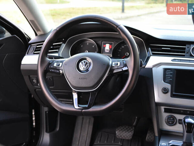 Коричневый Фольксваген Пассат, объемом двигателя 1.97 л и пробегом 295 тыс. км за 13500 $, фото 32 на Automoto.ua