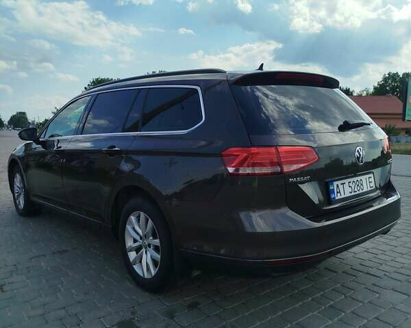 Коричневый Фольксваген Пассат, объемом двигателя 1.6 л и пробегом 284 тыс. км за 12300 $, фото 1 на Automoto.ua