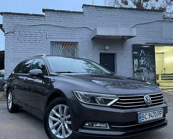 Коричневый Фольксваген Пассат, объемом двигателя 2 л и пробегом 326 тыс. км за 12999 $, фото 1 на Automoto.ua