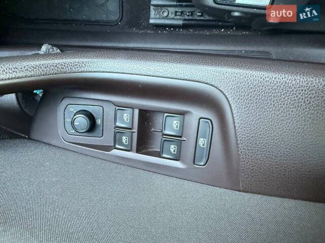 Коричневий Фольксваген Пассат, об'ємом двигуна 1.97 л та пробігом 235 тис. км за 15500 $, фото 20 на Automoto.ua