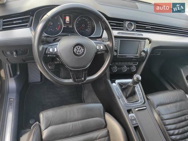 Коричневый Фольксваген Пассат, объемом двигателя 1.6 л и пробегом 207 тыс. км за 13500 $, фото 35 на Automoto.ua