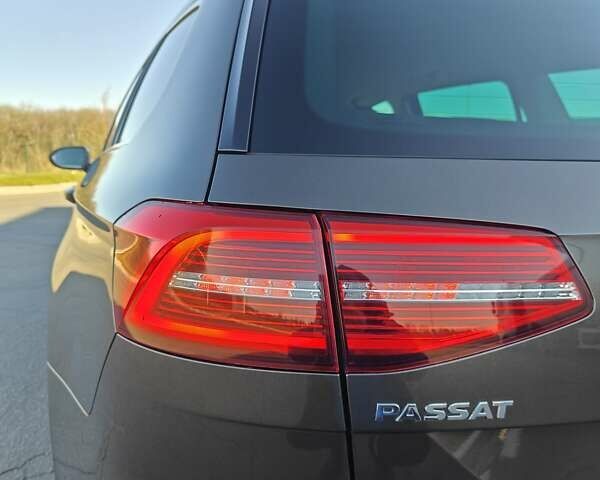 Коричневый Фольксваген Пассат, объемом двигателя 2 л и пробегом 292 тыс. км за 16500 $, фото 13 на Automoto.ua