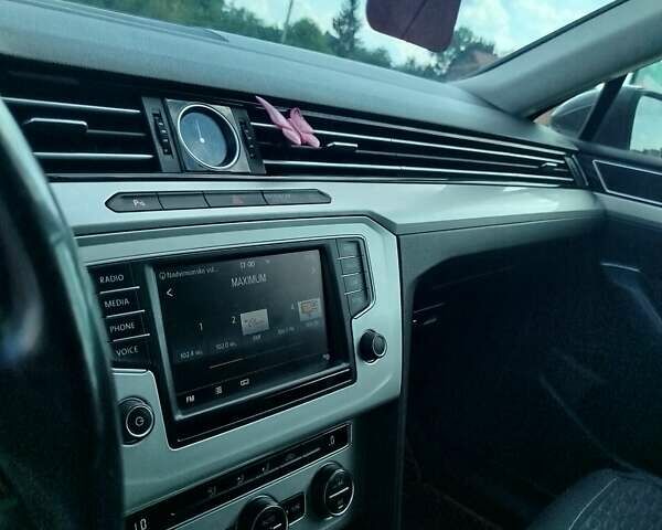 Коричневый Фольксваген Пассат, объемом двигателя 1.6 л и пробегом 284 тыс. км за 12300 $, фото 17 на Automoto.ua