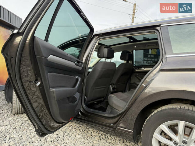 Коричневий Фольксваген Пассат, об'ємом двигуна 2 л та пробігом 200 тис. км за 15800 $, фото 49 на Automoto.ua