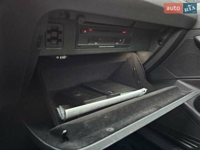 Коричневый Фольксваген Пассат, объемом двигателя 1.97 л и пробегом 169 тыс. км за 14850 $, фото 34 на Automoto.ua