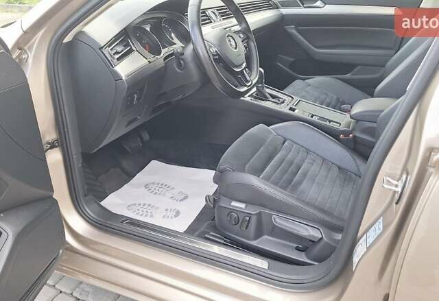 Фольксваген Пассат 2016 в Черновцах на Automoto.ua Коричневый Фольксваген Пассат, объемом двигателя 1.97 л и пробегом 267 тыс. км за 17999 $, фото 9 на Automoto.ua