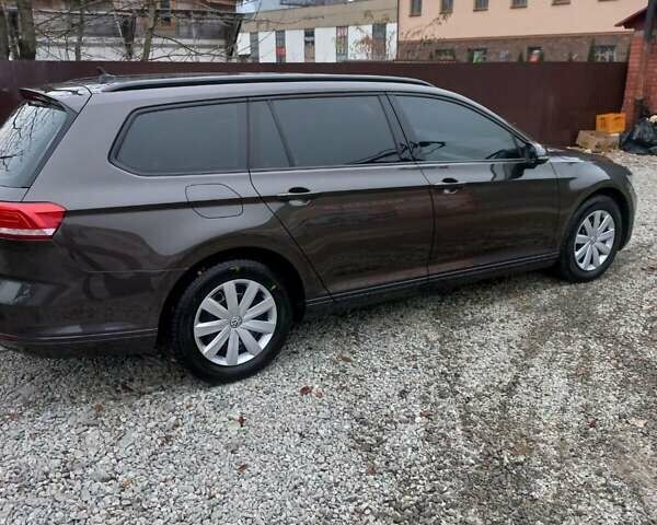 Коричневый Фольксваген Пассат, объемом двигателя 2 л и пробегом 220 тыс. км за 14000 $, фото 6 на Automoto.ua