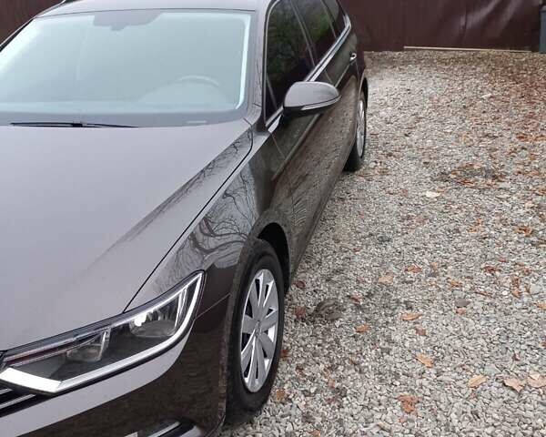 Коричневый Фольксваген Пассат, объемом двигателя 2 л и пробегом 220 тыс. км за 14000 $, фото 2 на Automoto.ua