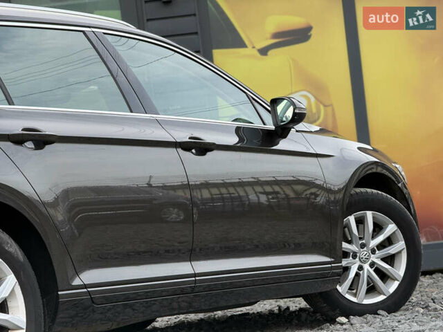 Коричневий Фольксваген Пассат, об'ємом двигуна 2 л та пробігом 200 тис. км за 15800 $, фото 27 на Automoto.ua