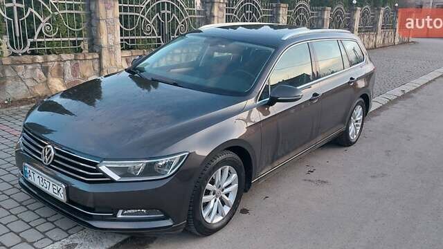 Коричневый Фольксваген Пассат, объемом двигателя 1.6 л и пробегом 251 тыс. км за 13700 $, фото 2 на Automoto.ua
