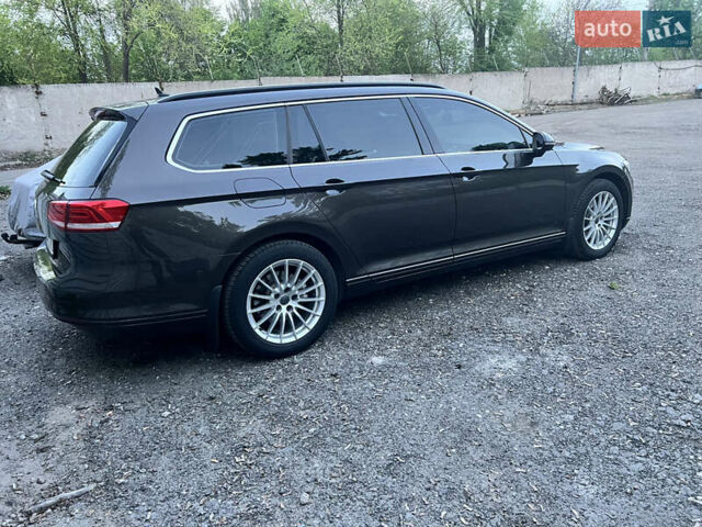 Коричневый Фольксваген Пассат, объемом двигателя 2 л и пробегом 238 тыс. км за 16800 $, фото 20 на Automoto.ua