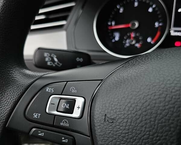 Коричневый Фольксваген Пассат, объемом двигателя 1.97 л и пробегом 169 тыс. км за 14850 $, фото 25 на Automoto.ua