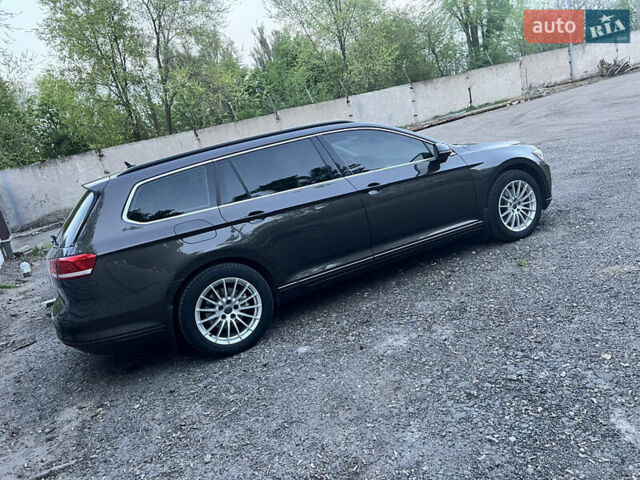 Коричневый Фольксваген Пассат, объемом двигателя 2 л и пробегом 238 тыс. км за 16800 $, фото 21 на Automoto.ua