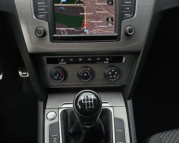 Коричневый Фольксваген Пассат, объемом двигателя 1.97 л и пробегом 169 тыс. км за 14850 $, фото 28 на Automoto.ua