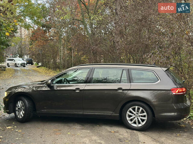 Коричневий Фольксваген Пассат, об'ємом двигуна 1.6 л та пробігом 275 тис. км за 12499 $, фото 7 на Automoto.ua