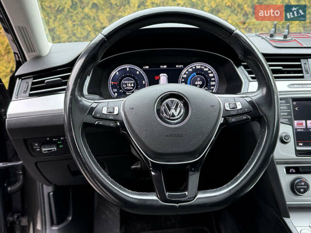 Коричневый Фольксваген Пассат, объемом двигателя 2 л и пробегом 200 тыс. км за 14999 $, фото 42 на Automoto.ua