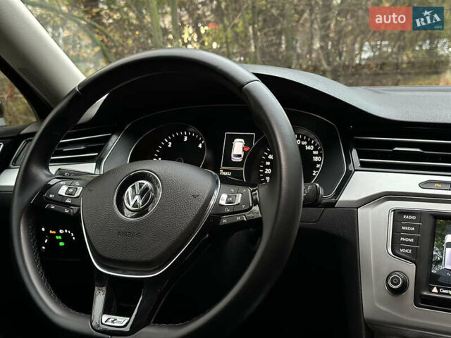 Коричневий Фольксваген Пассат, об'ємом двигуна 1.6 л та пробігом 275 тис. км за 12499 $, фото 12 на Automoto.ua