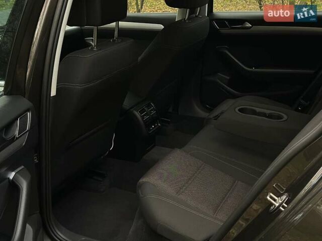 Коричневий Фольксваген Пассат, об'ємом двигуна 1.6 л та пробігом 276 тис. км за 12900 $, фото 22 на Automoto.ua