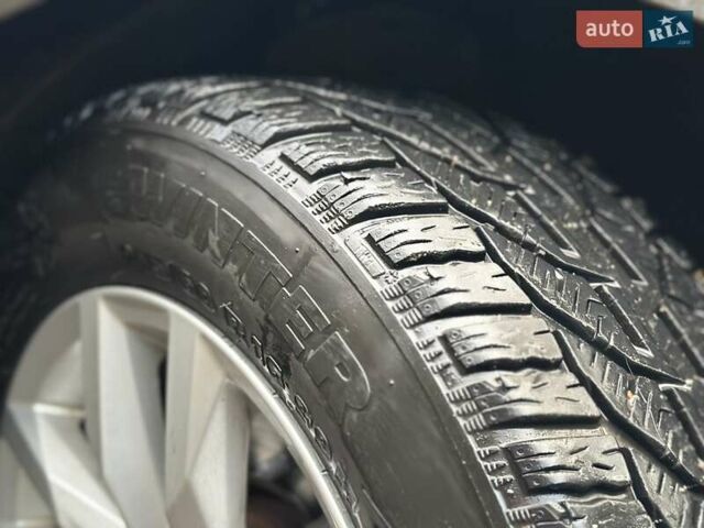 Коричневий Фольксваген Пассат, об'ємом двигуна 1.6 л та пробігом 276 тис. км за 12900 $, фото 10 на Automoto.ua