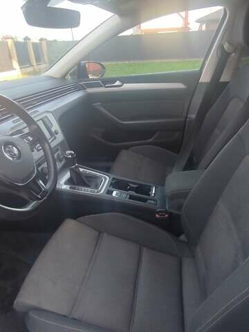 Коричневый Фольксваген Пассат, объемом двигателя 1.97 л и пробегом 179 тыс. км за 16800 $, фото 5 на Automoto.ua