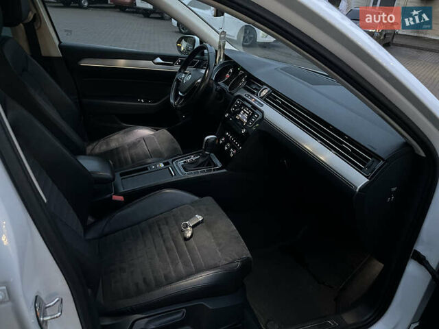 Коричневый Фольксваген Пассат, объемом двигателя 1.97 л и пробегом 259 тыс. км за 14850 $, фото 65 на Automoto.ua