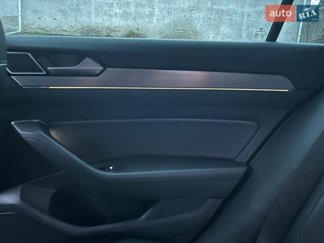 Коричневый Фольксваген Пассат, объемом двигателя 1.97 л и пробегом 259 тыс. км за 14850 $, фото 31 на Automoto.ua