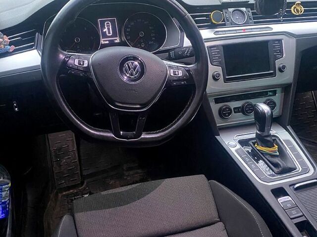 Коричневий Фольксваген Пассат, об'ємом двигуна 2 л та пробігом 325 тис. км за 12650 $, фото 4 на Automoto.ua