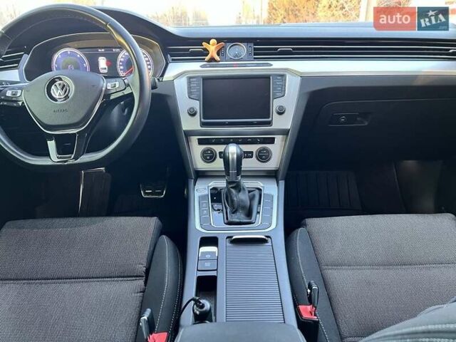 Коричневый Фольксваген Пассат, объемом двигателя 2 л и пробегом 238 тыс. км за 16800 $, фото 30 на Automoto.ua