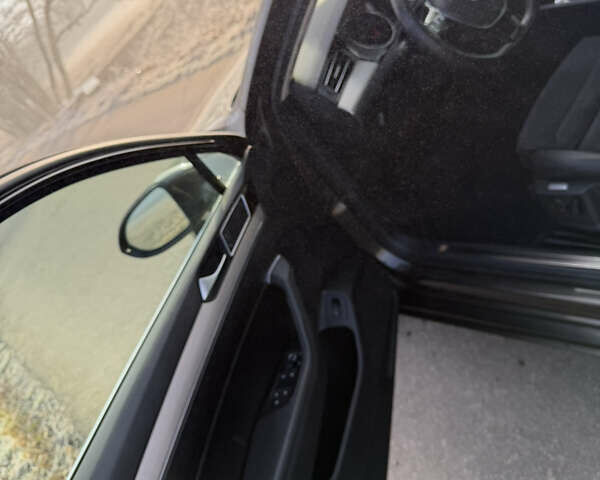 Коричневий Фольксваген Пассат, об'ємом двигуна 2 л та пробігом 273 тис. км за 15990 $, фото 11 на Automoto.ua