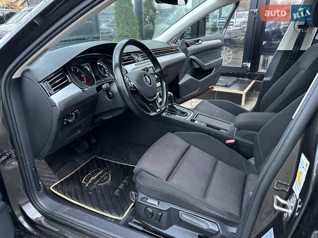 Коричневий Фольксваген Пассат, об'ємом двигуна 1.97 л та пробігом 232 тис. км за 17500 $, фото 12 на Automoto.ua