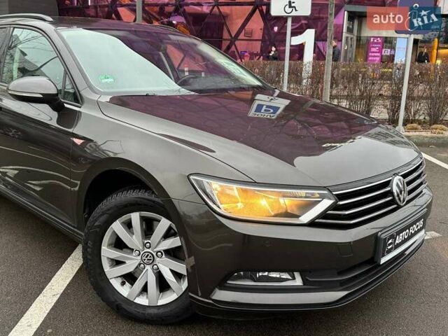 Коричневий Фольксваген Пассат, об'ємом двигуна 1.4 л та пробігом 125 тис. км за 15990 $, фото 1 на Automoto.ua