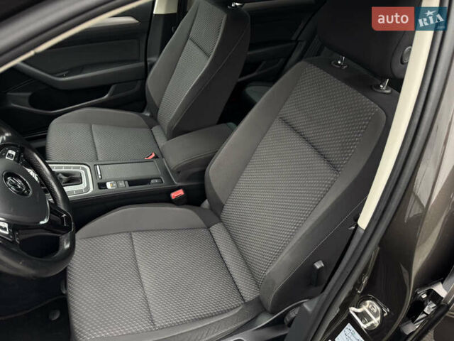 Коричневый Фольксваген Пассат, объемом двигателя 2 л и пробегом 230 тыс. км за 14900 $, фото 13 на Automoto.ua