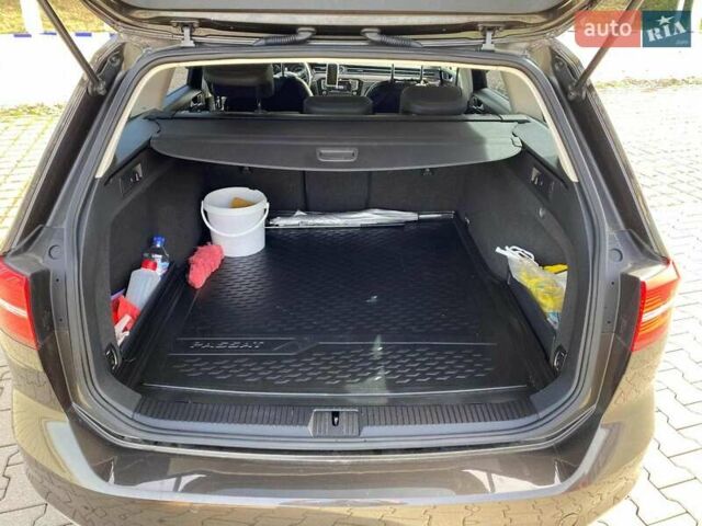 Коричневый Фольксваген Пассат, объемом двигателя 1.97 л и пробегом 108 тыс. км за 21576 $, фото 6 на Automoto.ua