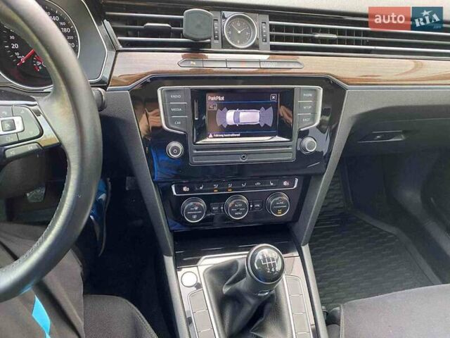 Коричневый Фольксваген Пассат, объемом двигателя 1.97 л и пробегом 108 тыс. км за 21576 $, фото 17 на Automoto.ua