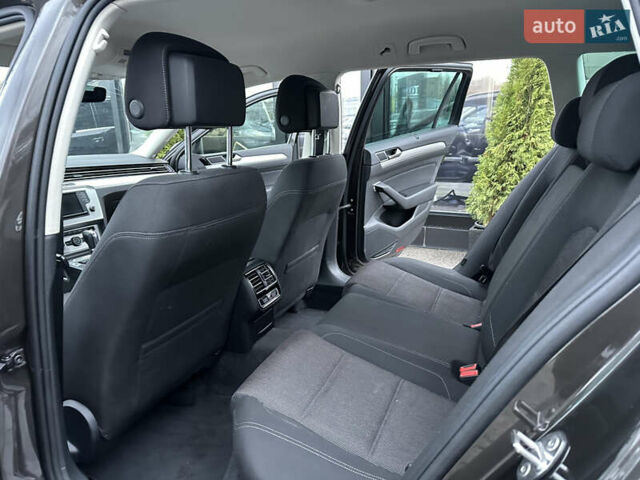 Коричневий Фольксваген Пассат, об'ємом двигуна 1.97 л та пробігом 232 тис. км за 17500 $, фото 15 на Automoto.ua