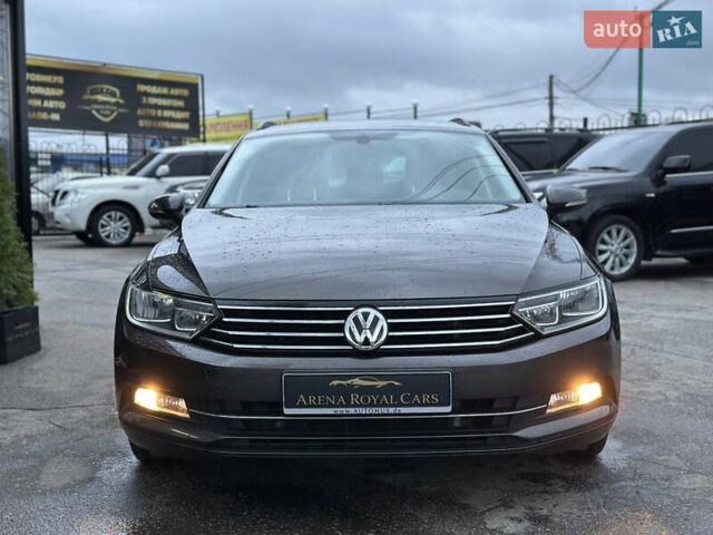 Коричневий Фольксваген Пассат, об'ємом двигуна 1.97 л та пробігом 232 тис. км за 17500 $, фото 6 на Automoto.ua