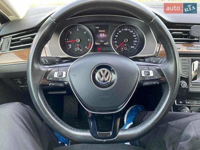 Коричневый Фольксваген Пассат, объемом двигателя 1.97 л и пробегом 108 тыс. км за 21576 $, фото 9 на Automoto.ua