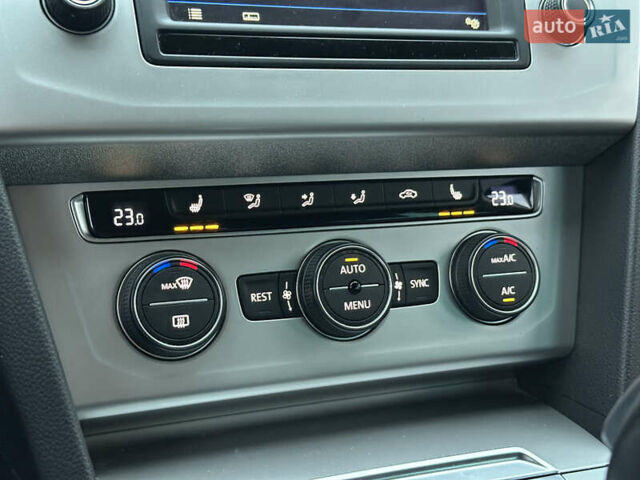 Коричневий Фольксваген Пассат, об'ємом двигуна 1.97 л та пробігом 232 тис. км за 17500 $, фото 30 на Automoto.ua