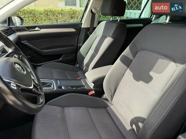 Коричневый Фольксваген Пассат, объемом двигателя 2 л и пробегом 220 тыс. км за 16700 $, фото 23 на Automoto.ua