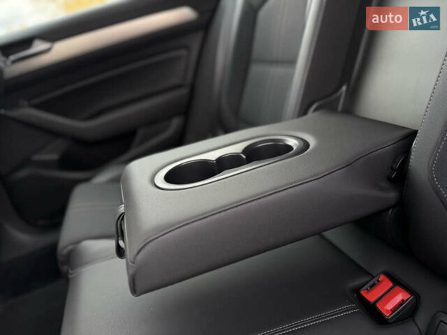 Коричневий Фольксваген Пассат, об'ємом двигуна 2 л та пробігом 168 тис. км за 21800 $, фото 100 на Automoto.ua